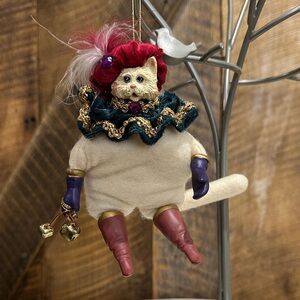 Vintage 2001 Dillards Trimmings Porcelain Royal Prince Cat Christmas Ornament.